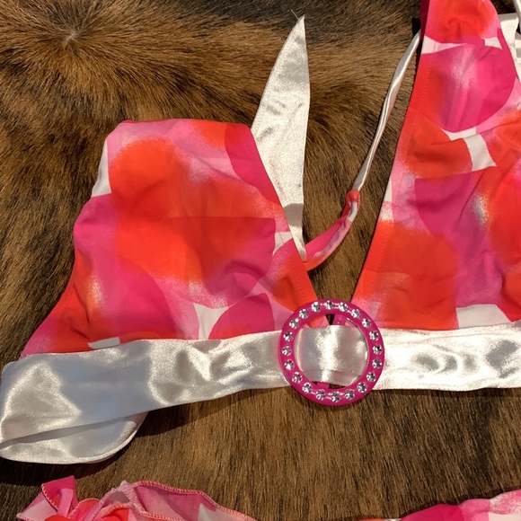 4pc set - Picture 2 of 2